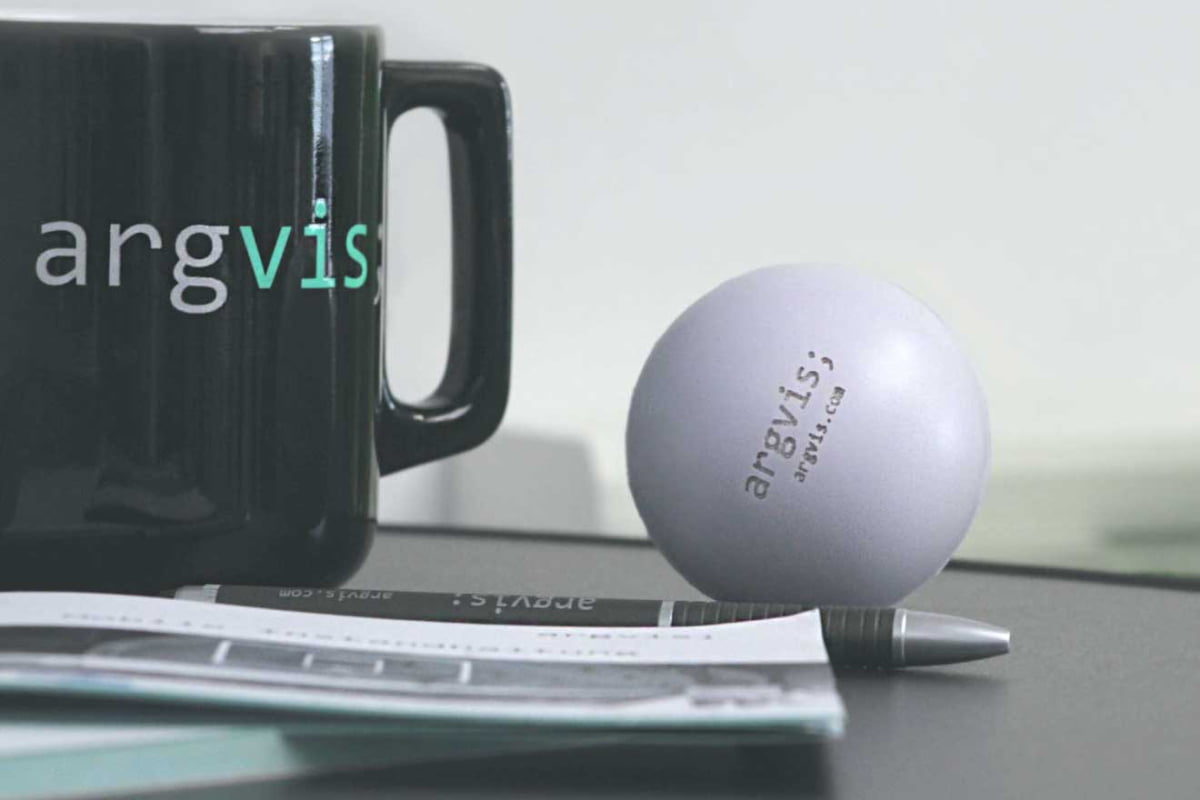 argvis; Tasse Ball